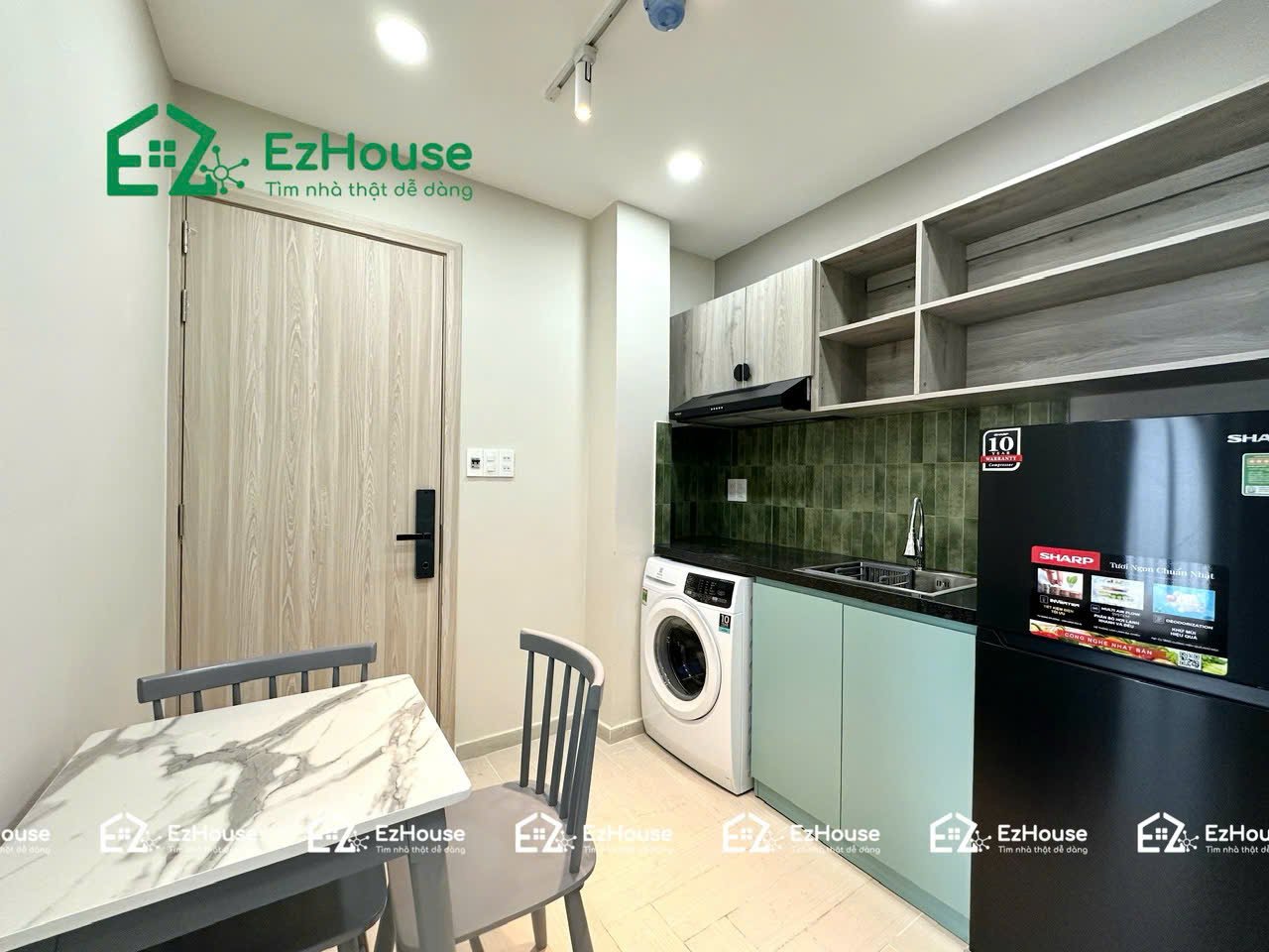 Phòng 301 - 6