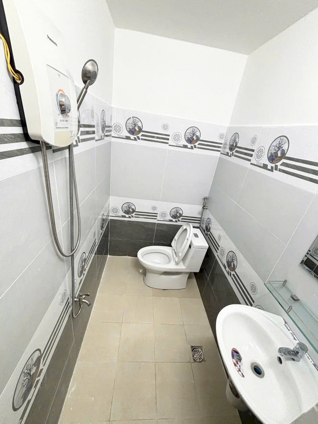 Phòng 307 - 11